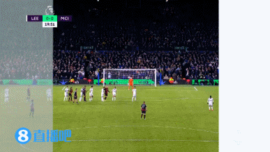 高薪核心拒改踢法！炮轰主帅复制C罗闹剧