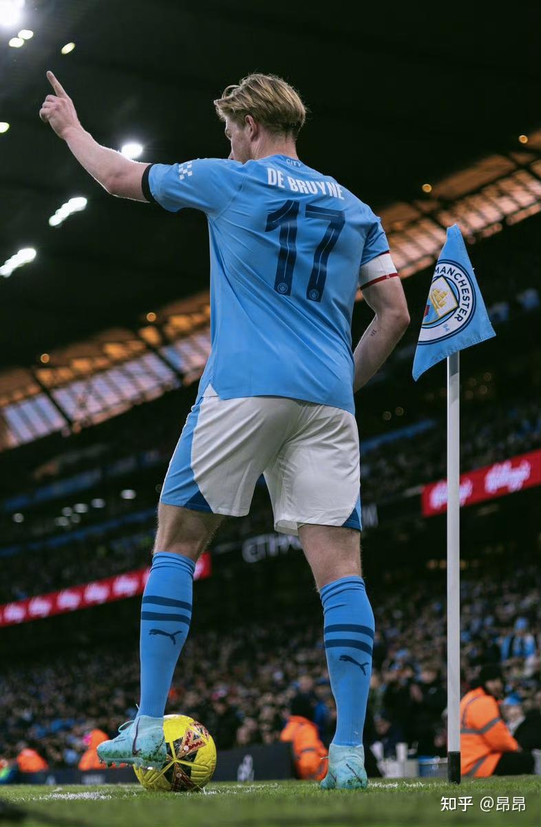 穆勒：我很喜欢看梅西踢球，一直很期待这场对决