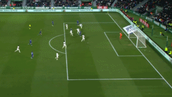 卡牌大师？皇马本场主裁本赛季此前7场西甲出示35黄6红