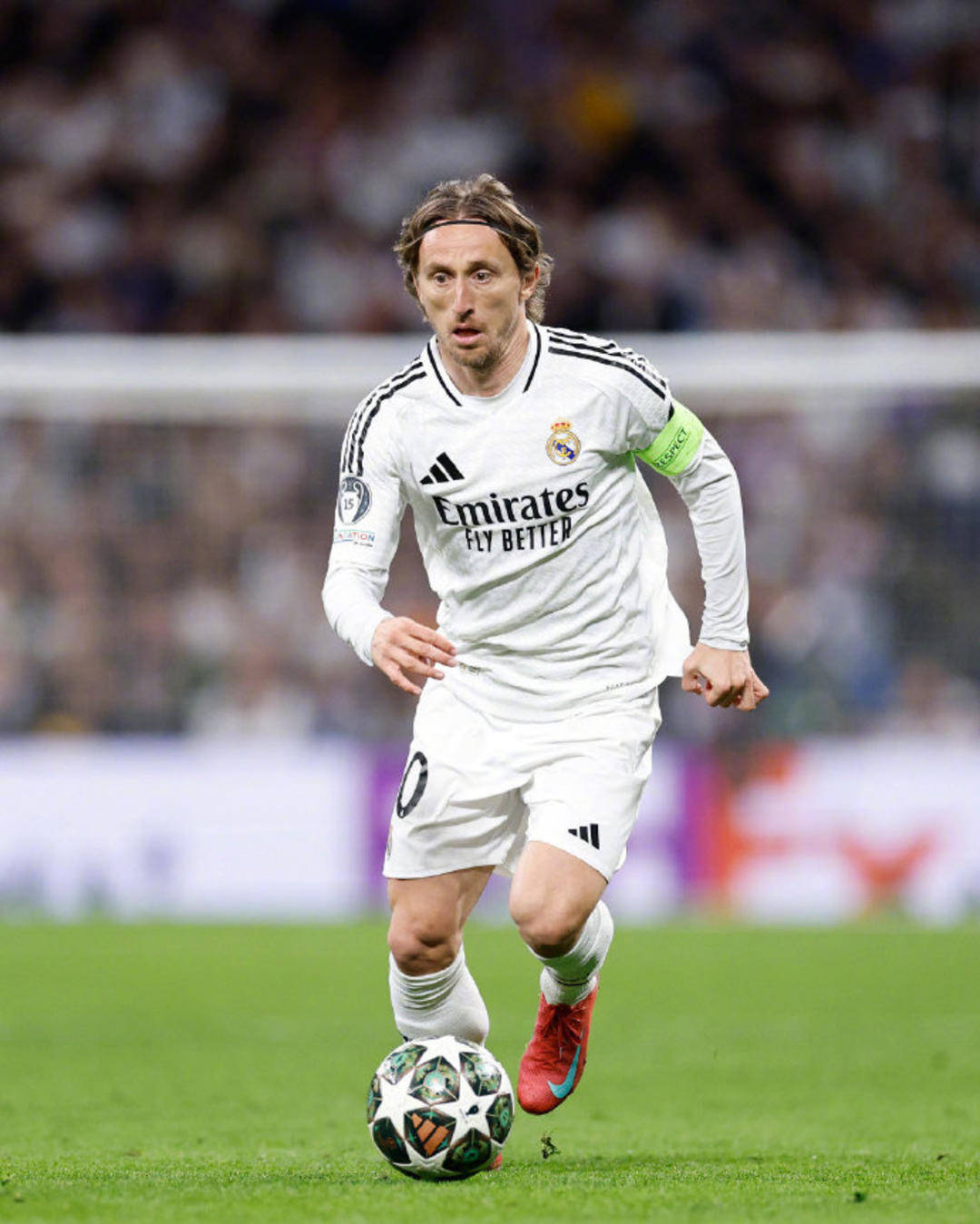 法国队最新球衣号码：恩昆库7号，坎特13号，谢尔基14号